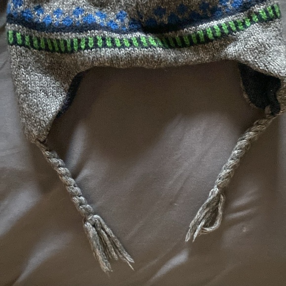 WINTER HAT, UNISEX - Picture 3 of 4